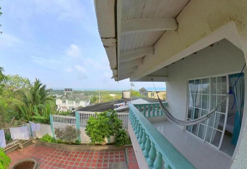 غرفة قياسية ثلاثية, Queen Elizabeth Natural Luxury