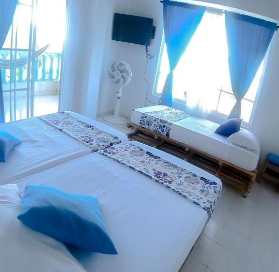 غرفة قياسية ثلاثية, Queen Elizabeth Natural Luxury