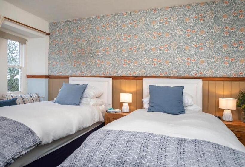 家庭套房, Swallows Nest Bed And Breakfast