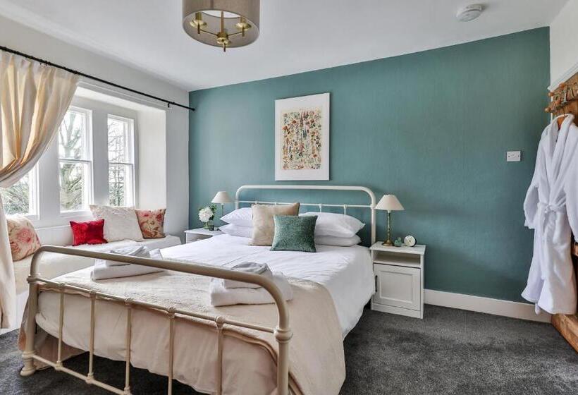 家庭套房, Swallows Nest Bed And Breakfast