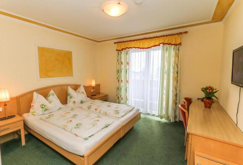 Номер Стандарт, Alpenhotel Tauernstüberl