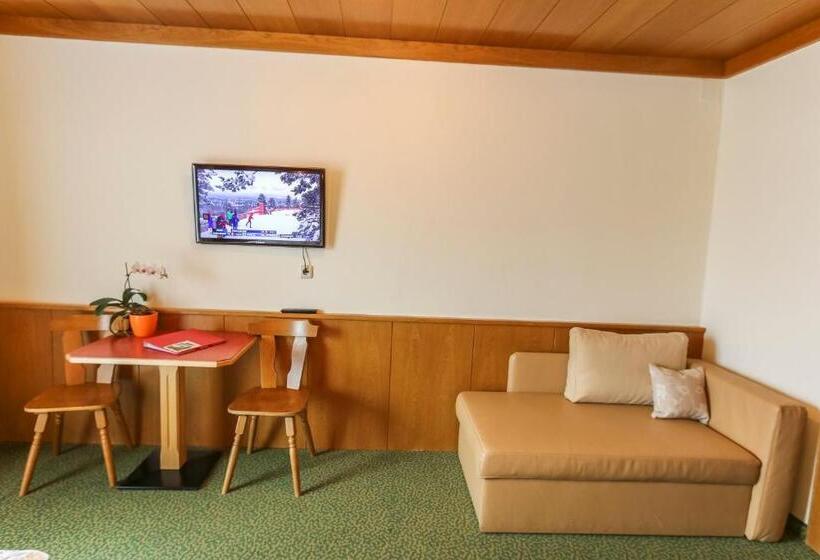 חדר סטנדרט לשלושה, Alpenhotel Tauernstüberl
