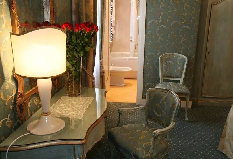 اتاق استاندارد سه نفره, Locanda Ca' Del Brocchi