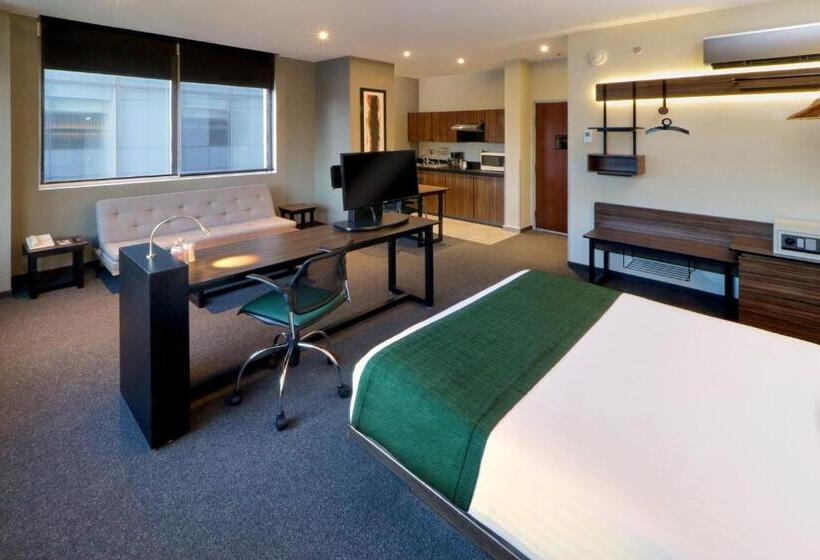 Люкс, City Express Suites By Marriott Ciudad De México Santa Fe