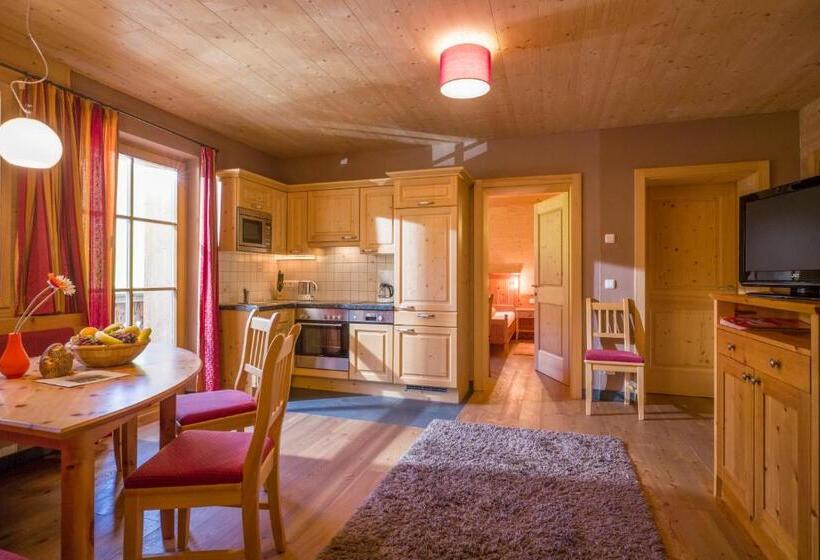 Апартаменты 2 Спальни с Балконом, Die Natur Residenz