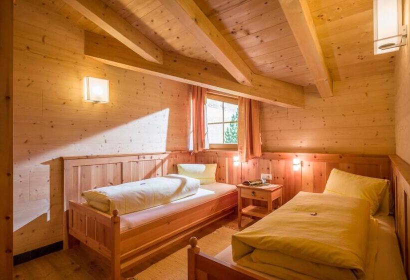 Апартаменты 2 Спальни с Балконом, Die Natur Residenz