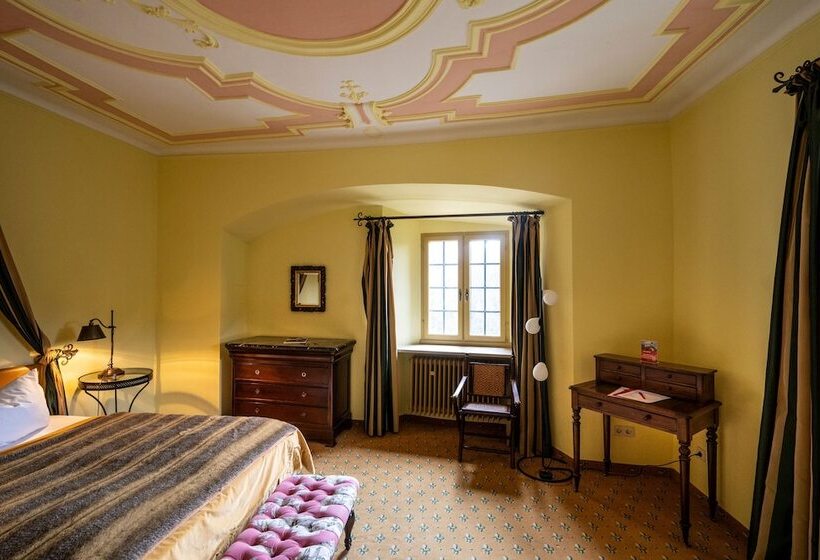 جناح, Burg Rabenstein