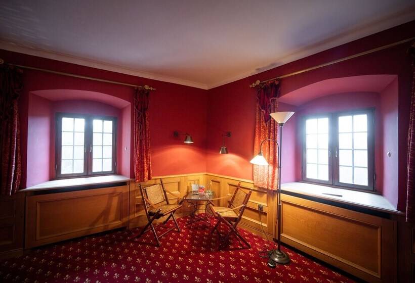 غرفة سوبيريور, Burg Rabenstein