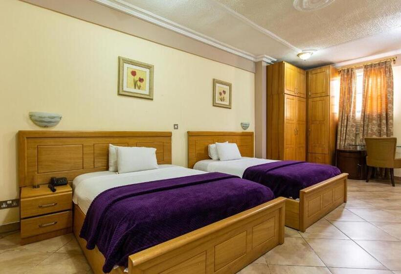 غرفة ديلوكس, Charleston