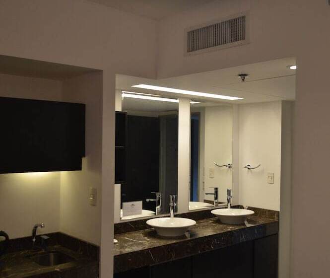 اتاق استاندارد, BA Abasto