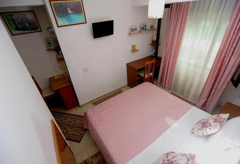 스탠다드 룸, Kaduku