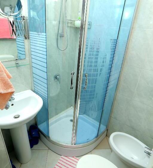 스탠다드 싱글 룸, Kaduku