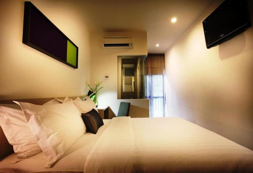 Номер Superior Кровать Кинг, O Boutique Suites