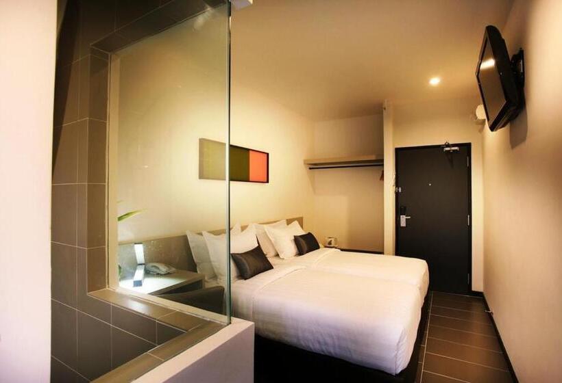 Номер Superior Кровать Кинг, O Boutique Suites