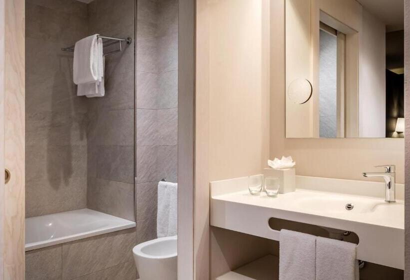 주니어 스위트, Sb Plaza Europa