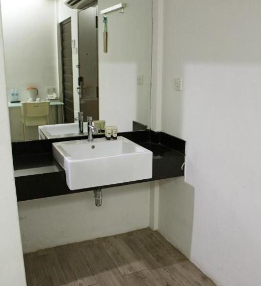 スタンダードルーム, V Garden