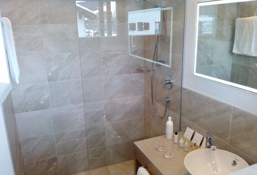 バルコニー付きスーペリアルーム, Vergeiner