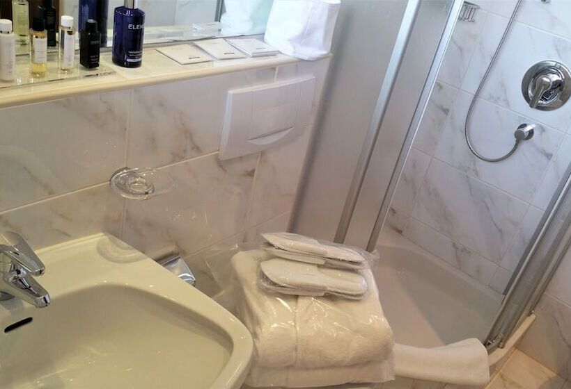 バルコニー付きスーペリアルーム, Vergeiner