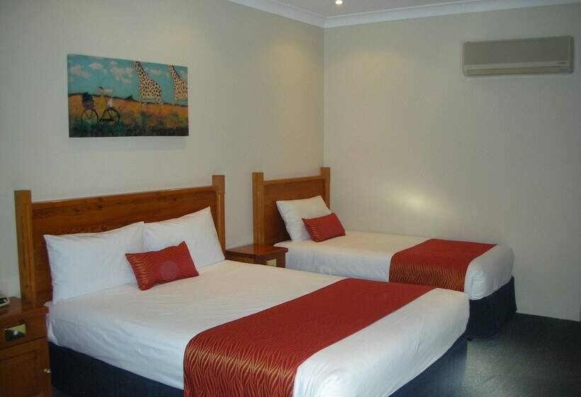 اتاق اجرایی, Breakout Motor Inn