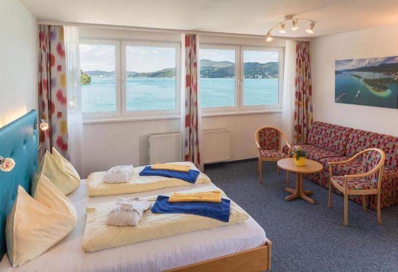 חדר לארבעה סטנדרטי עם מרפסת, Barry Memle Directly At The Lake