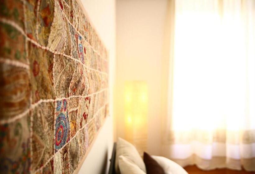 اتاق استاندارد, Tata B&b