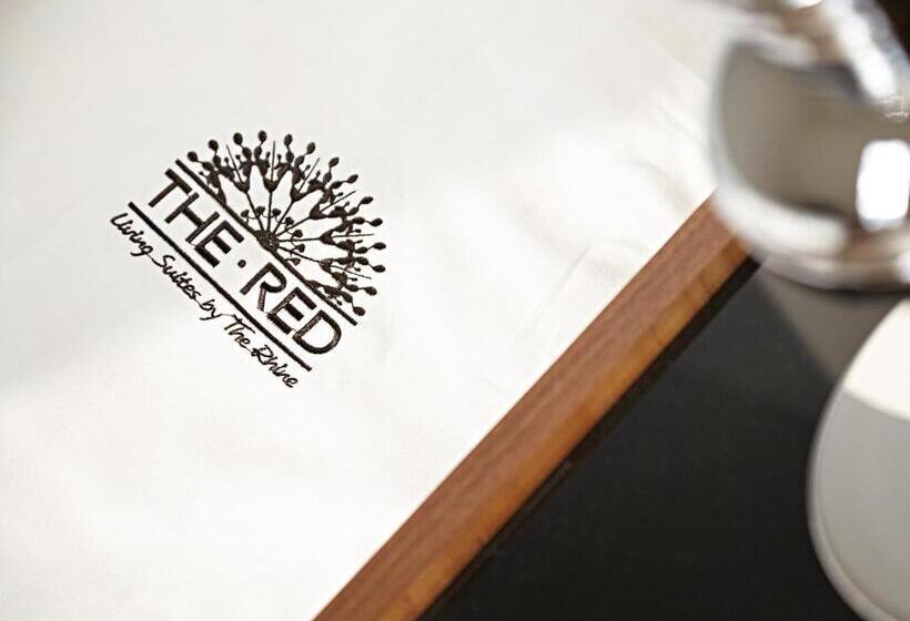 スタンダードスタジオ, The Red Apartments