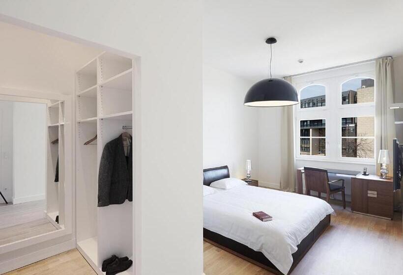 プレミアムスイート, The Red Apartments