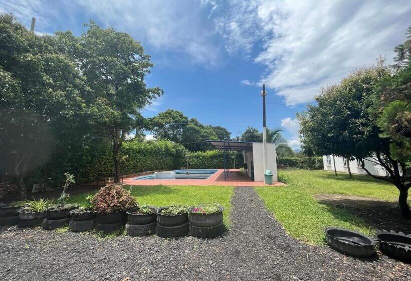 חדר סטנדרט, Senderos De Sirivana