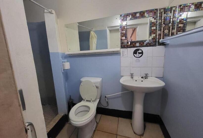 ファミリールーム, Eden Guest Farm