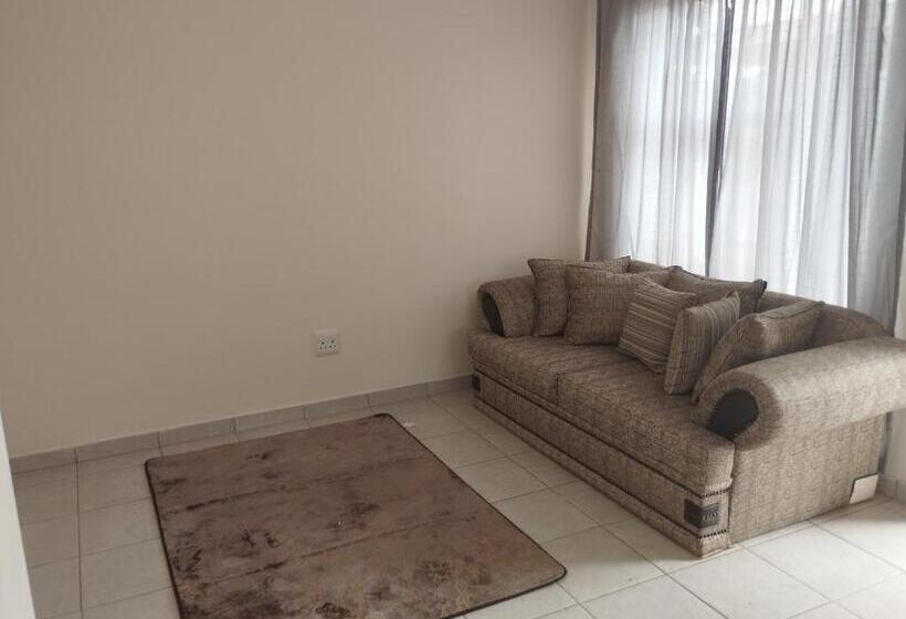 ファミリールーム, Eden Guest Farm