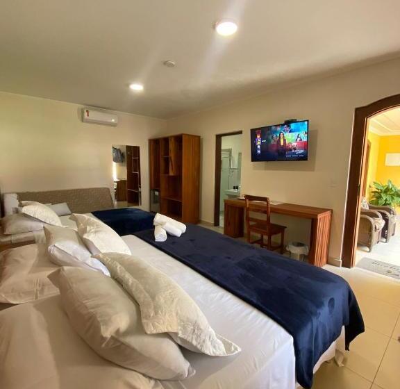 חדר קומפורט לשלושה, Pousada Antígona