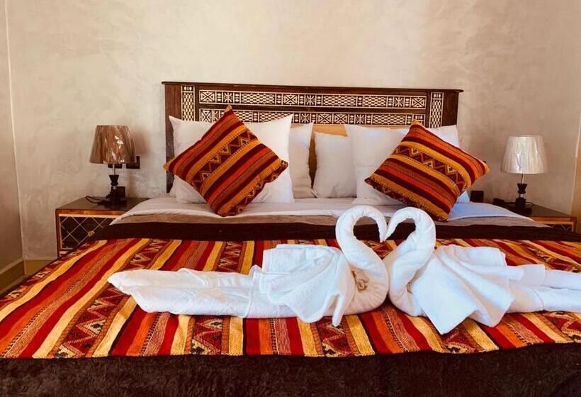 デラックスルーム, Berber Palace