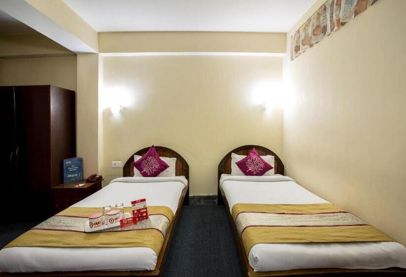 اتاق لوکس سه تخته, Collection O The Ridge