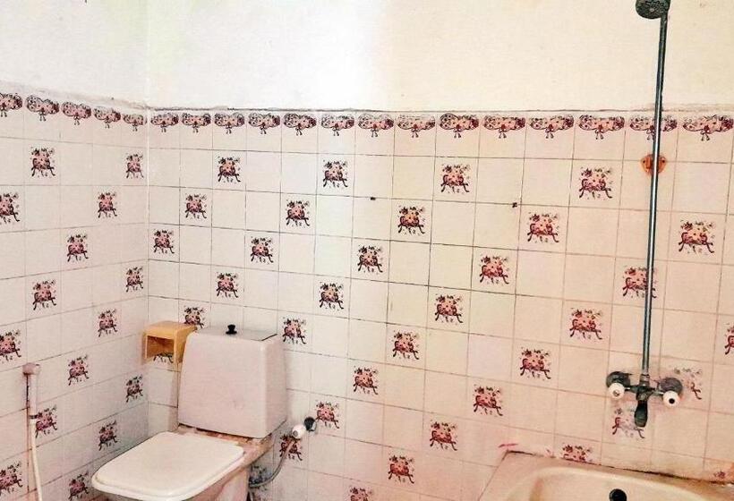 اتاق لوکس, Super Seven