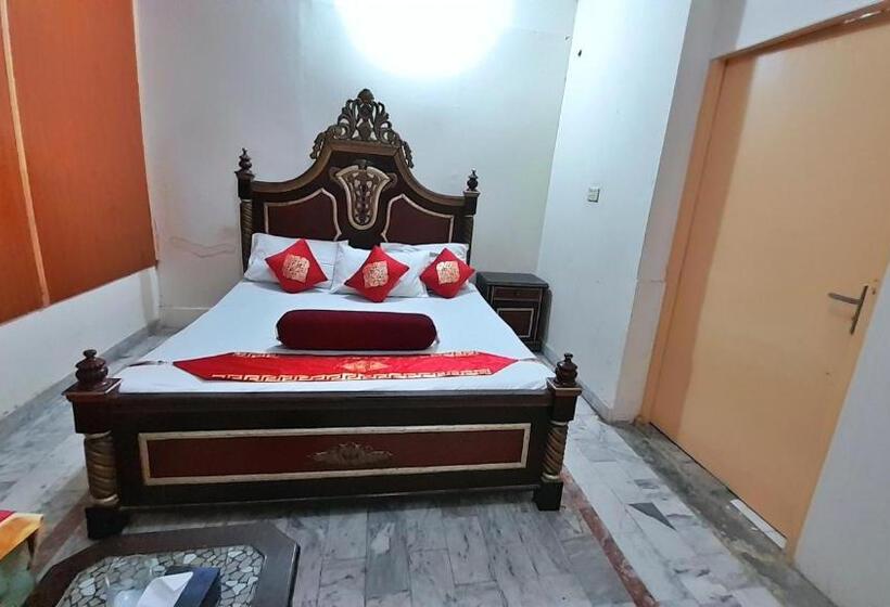 اتاق استاندارد, Super Seven