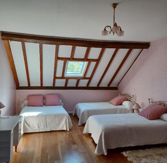 جناح عائلي, La Grange De Lily