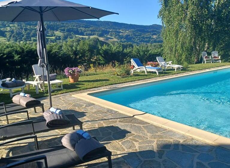 Standard room with outdoor bath, La Grange De Lily