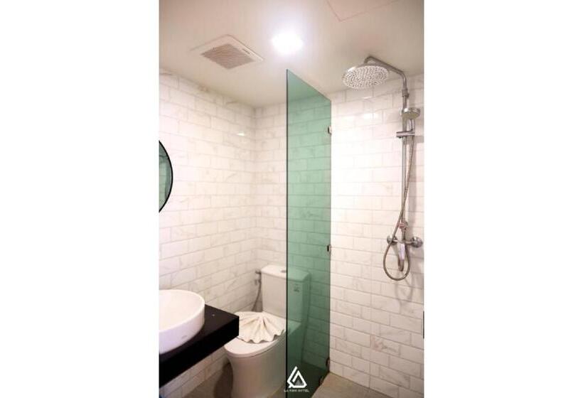 חדר דלוקס, La Pino