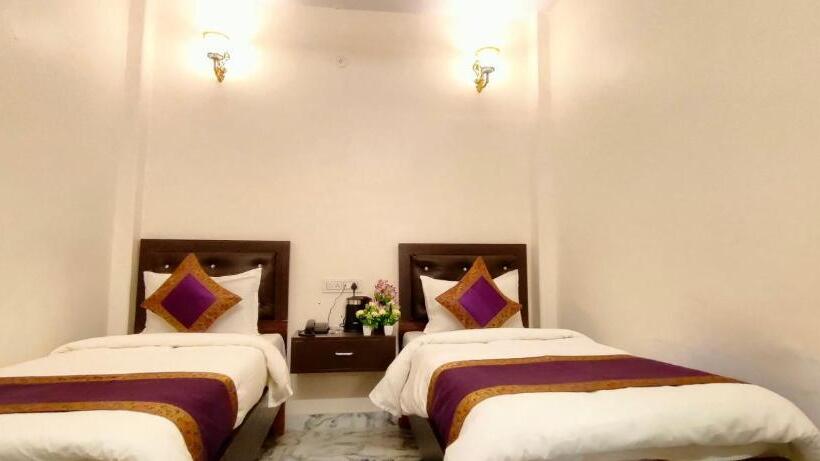 Номер Deluxe, Shanti Inn