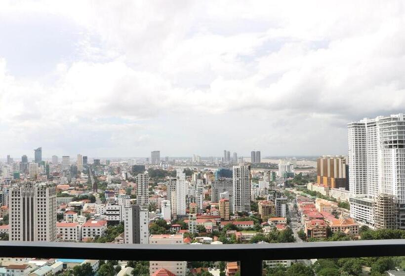 חדר דלוקס, The Penthouse Residence