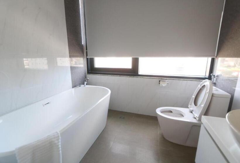 패밀리 스위트, The Penthouse Residence