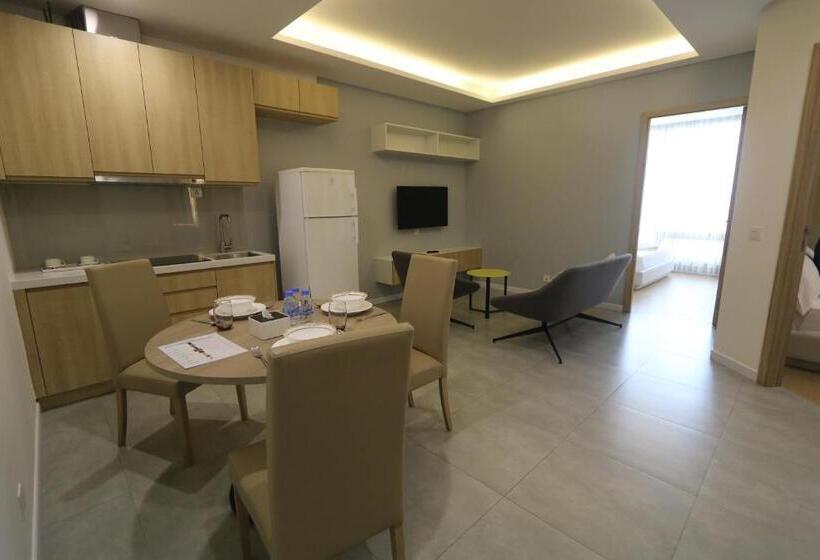 스탠다드 트리플 룸, The Penthouse Residence