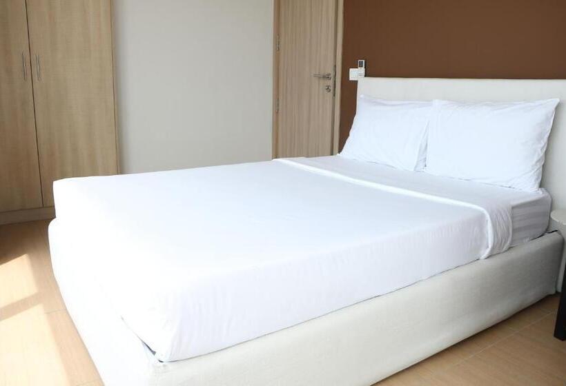 חדר משפחתי דלוקס, The Penthouse Residence