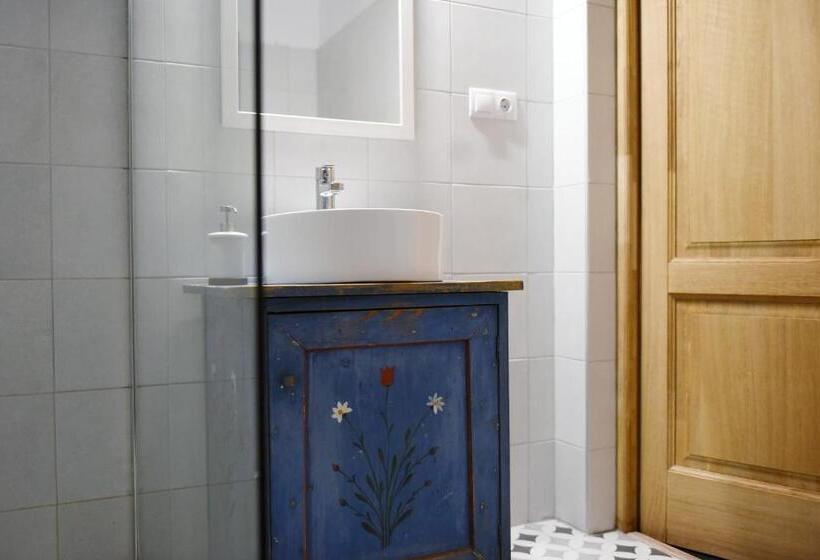 스탠다드 룸 가든 전망, Aster Panzió