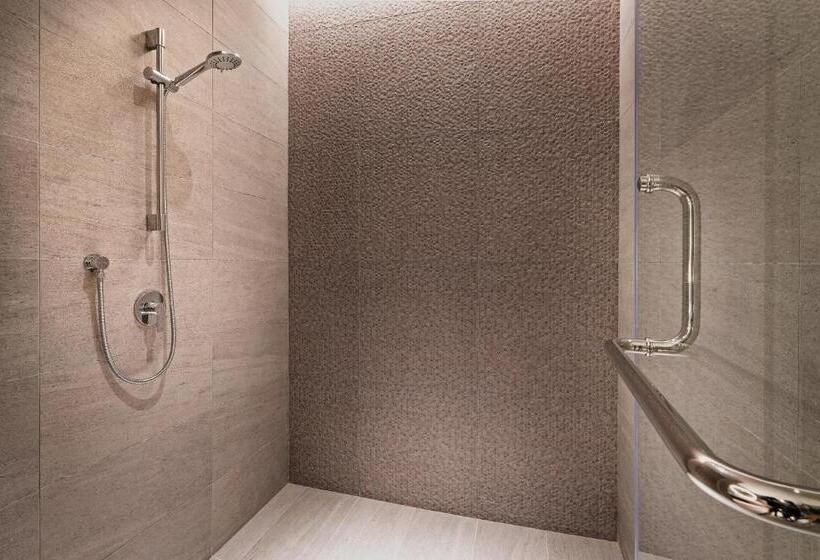 غرفة ديلوكس سرير كينج, M World