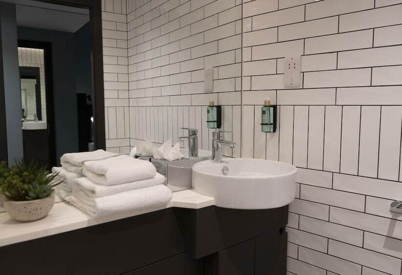 패밀리 룸, Dublin One