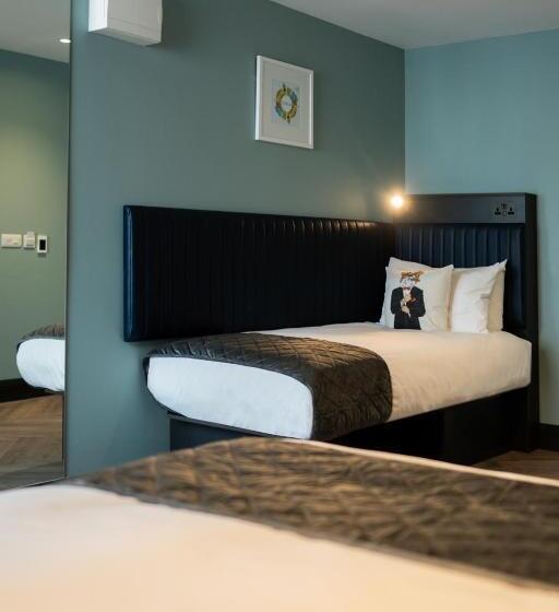 스탠다드 트리플 룸, Dublin One