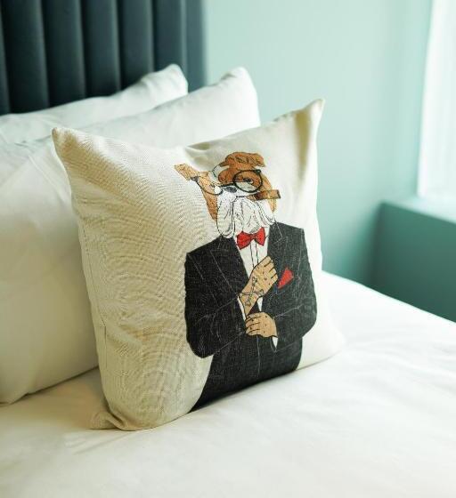 패밀리 룸, Dublin One