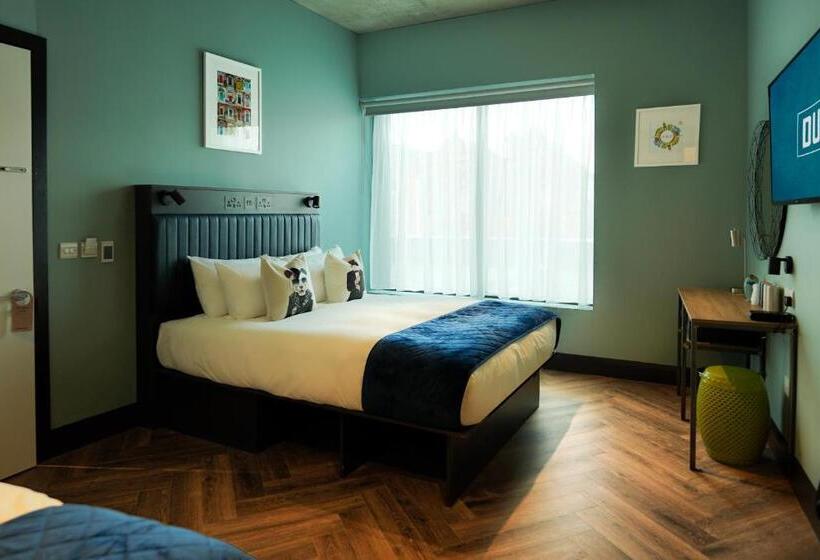 패밀리 룸, Dublin One