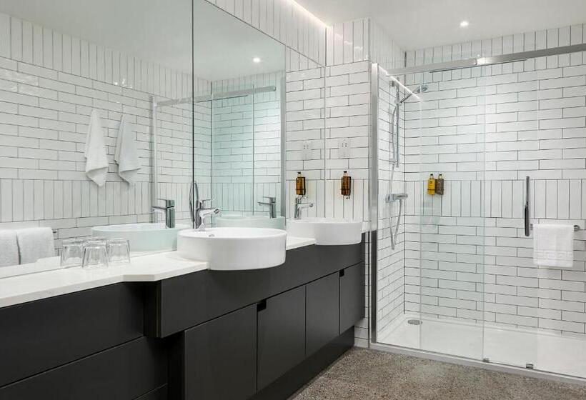 스위트, Dublin One